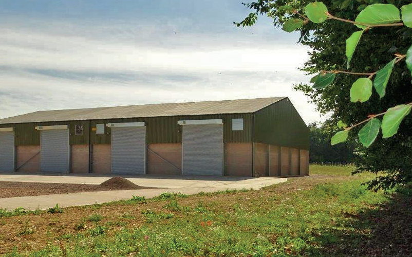 Dry storage building
